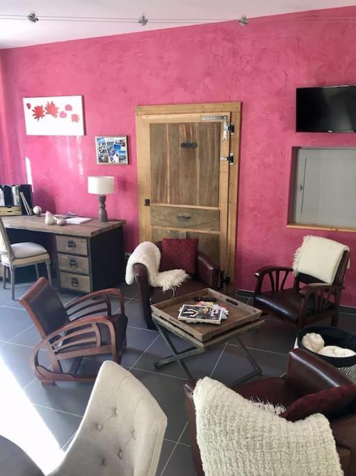 Gites De Climats De 3 A 6 Personnes Beaune  Extérieur photo